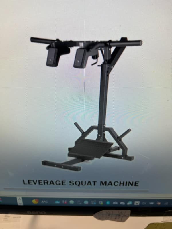 squat machine